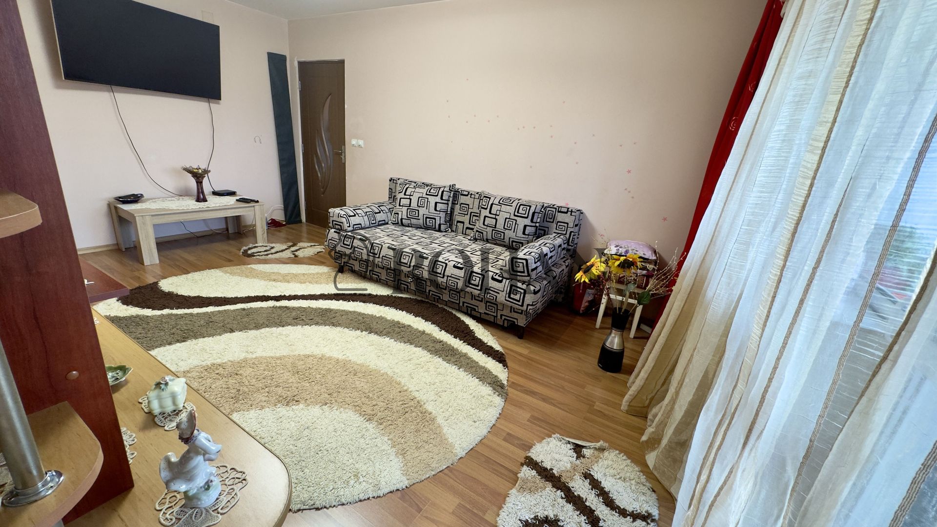 Apartament 3 camere, 70 mp total, loc de parcare, Str. Vânătorilor - Poză 3