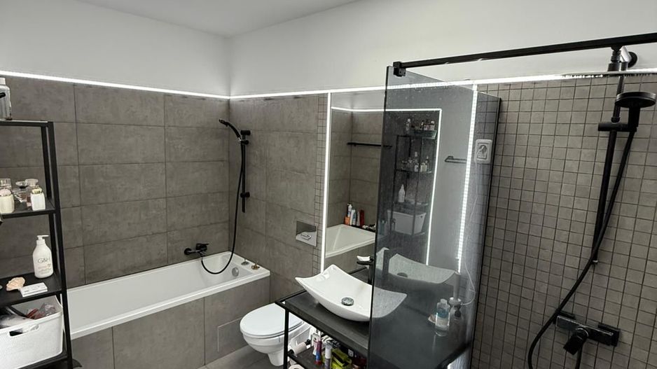 Piscină | Mobilată complet | Panouri solare | 3 băi și terasă închisă - Poză 16