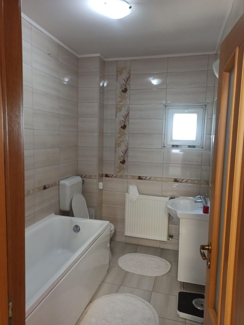 vila triplex,deosebita,mob-util partial/complet/Frumusani-Calarasi - Poză 7