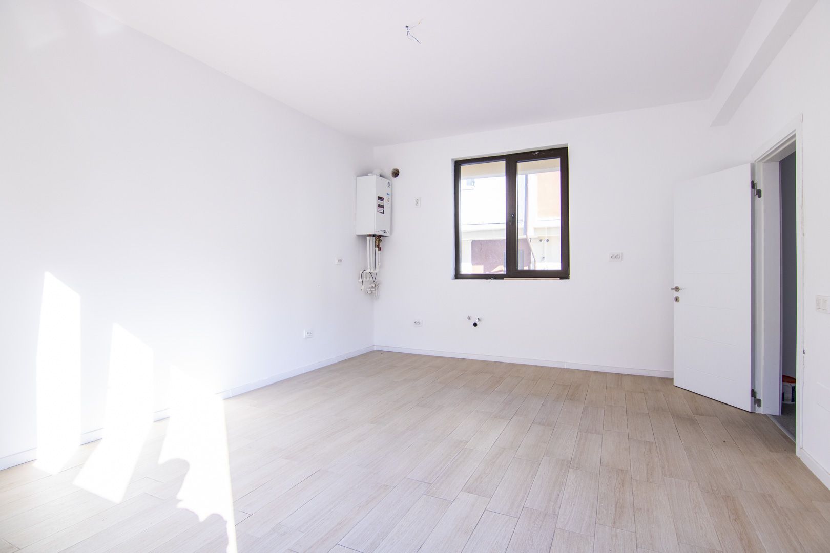 Casa insiruita, Celofibrei, an constr, 2021, Mutare imediata, 4 camere - Poză 9