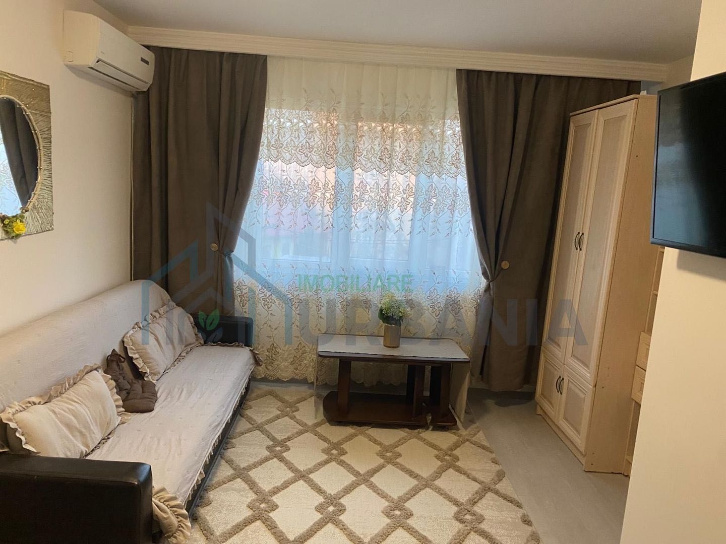 Camera camin cu baie proprie de inchiriat - Poză 1