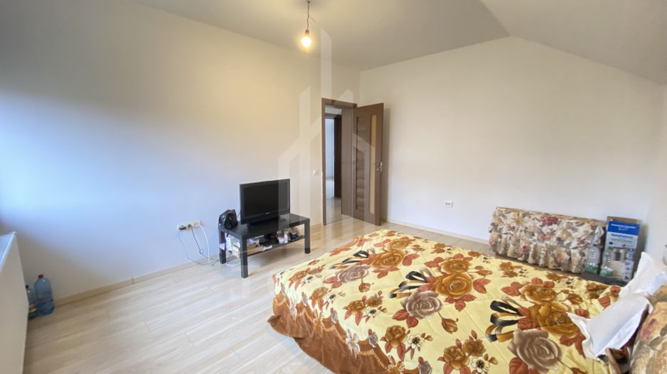 Casă individuală 5 camere cu 372 mp teren în Bavaria - Poză 12