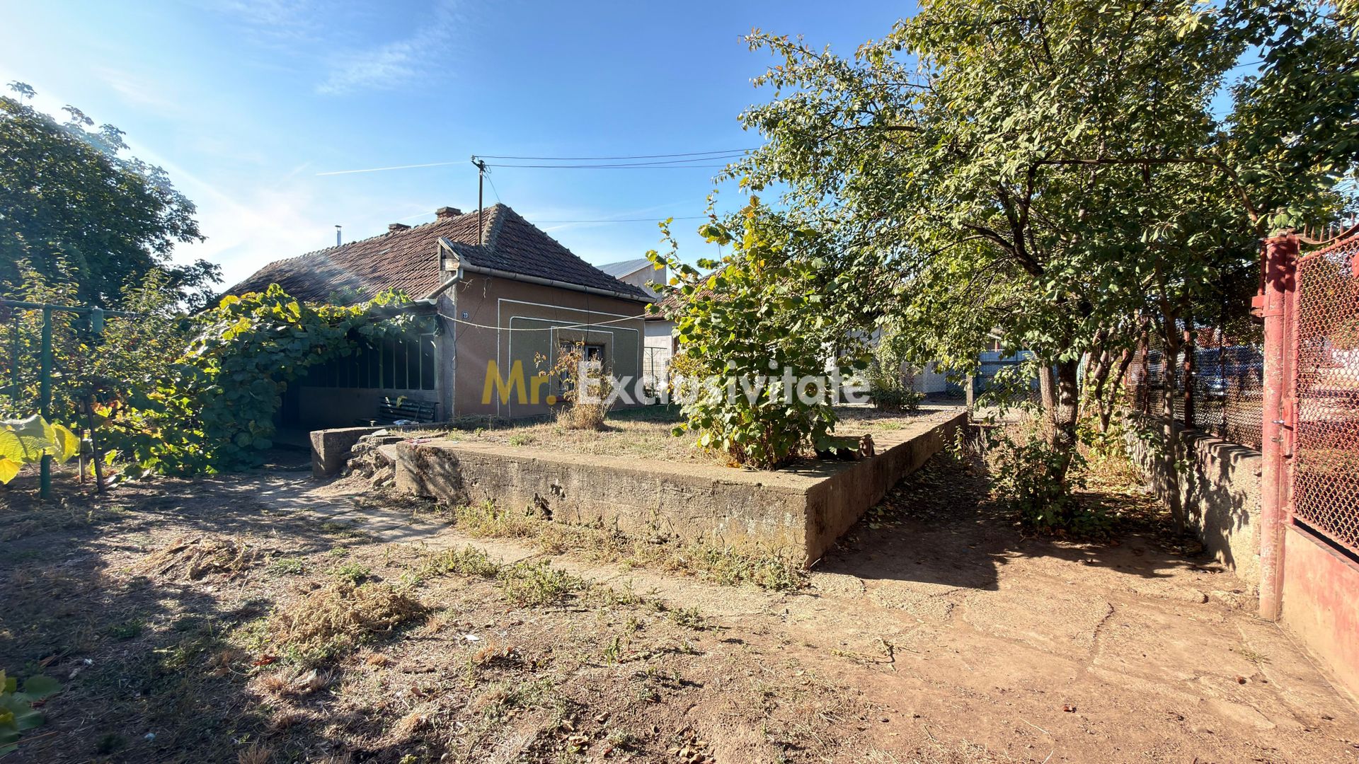 Casa 3 camere, Teren 518 mp - Str. M. Kogălniceanu - Carei - Poză 1
