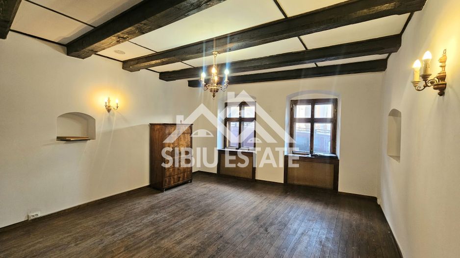 Imobil zona ultracentrala pretabil restaurant  schimbare destinatie - Poză 4