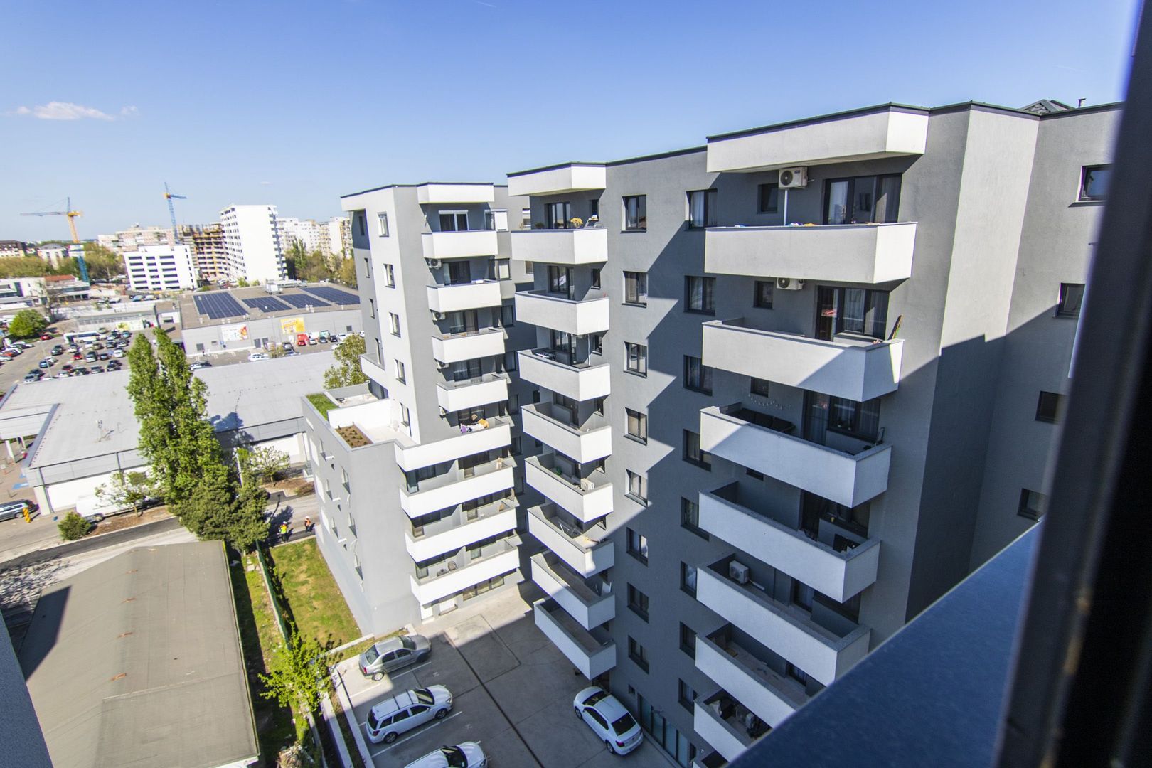 Apartament cu 3 Camere, Bucatarie Inchisa, 2 Bai, Doua Balcoane, langa Metrou - Poză 22