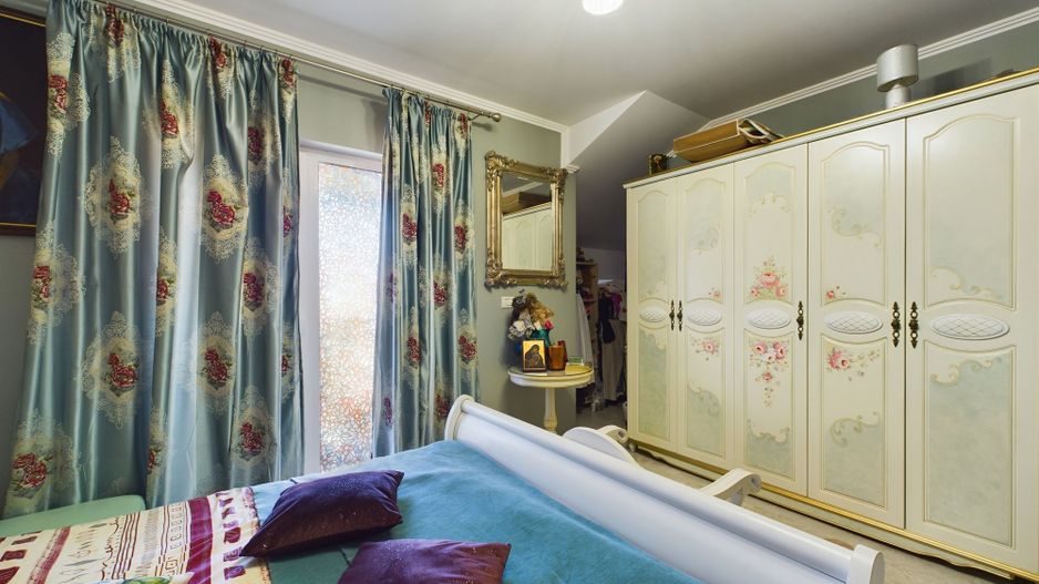 Duplex 1/2 Moşniţa Nouă - Poză 17