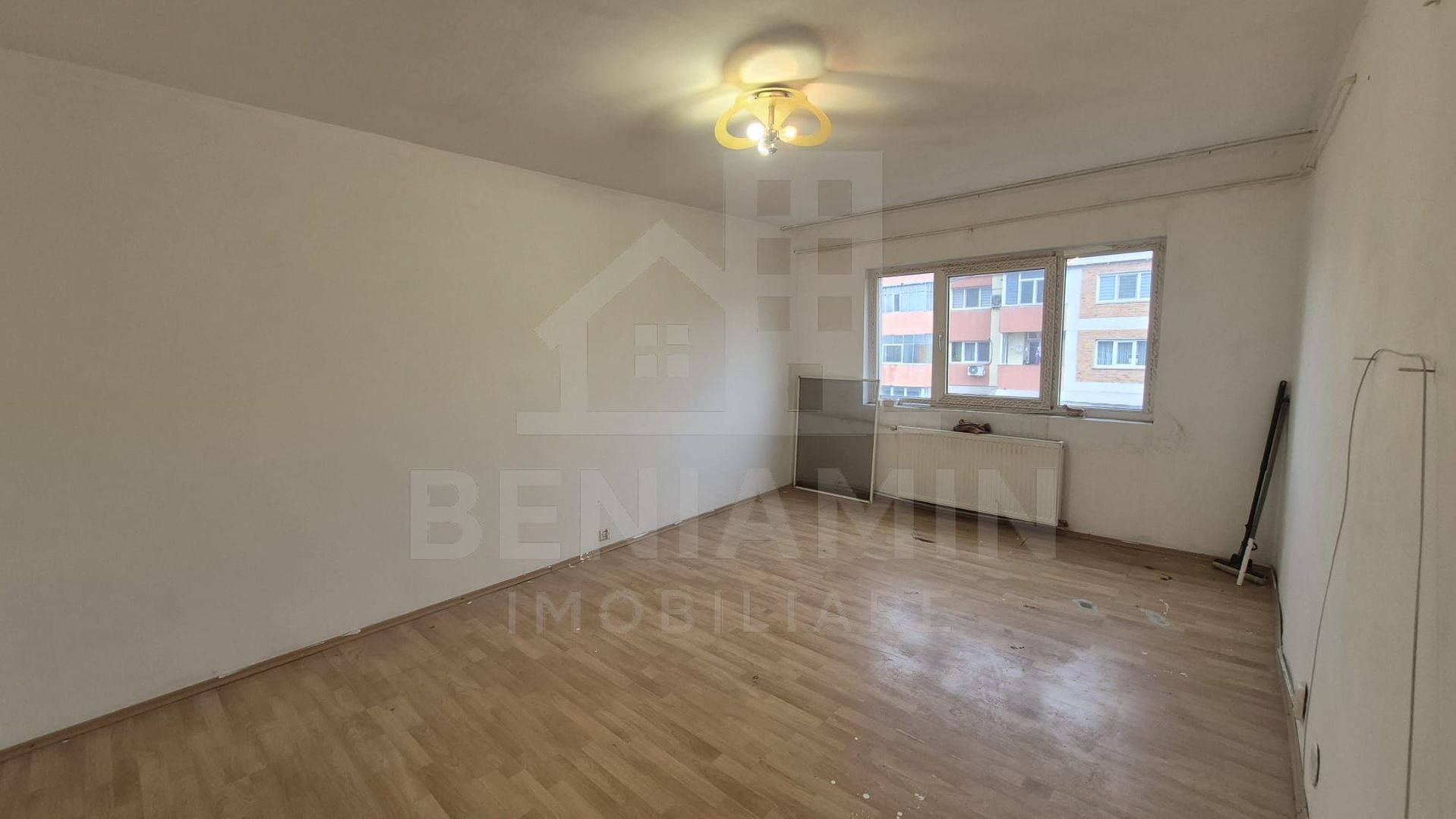 Apartament 2 Camere decomandat 52mp Rovine la J-uri 1986 -teava gaze - Poză 1