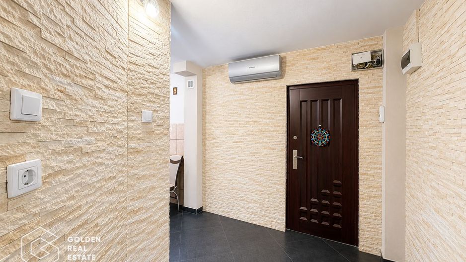Apartament 2 camere decomandat, Micalaca, zona 300 - Poză 9