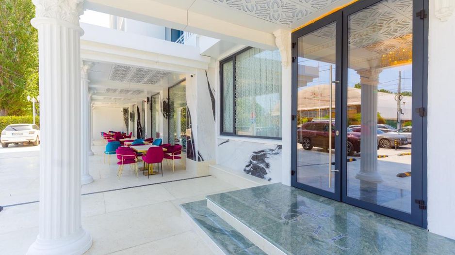 W REGAL Boutique Hotel & Spa – Mamaia - Poză 2