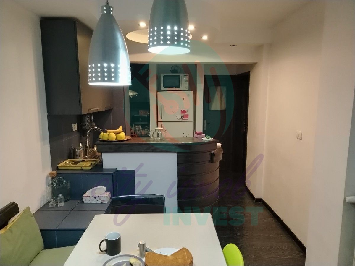 2 Camere Piata Constitutiei-Palatul Parlamentului - Poză 2