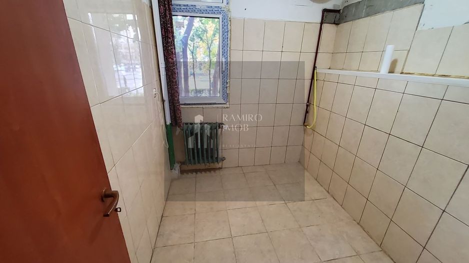 Garsoniera 32 mp Bulevardul Constantin Brâncoveanu - Poză 4