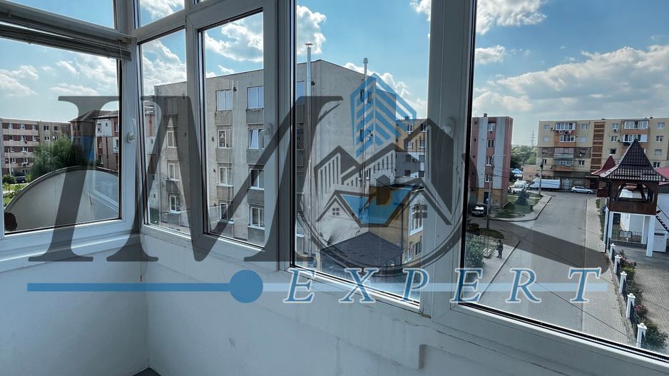 Apartament renovat de vânzare in Sebeș - Poză 7