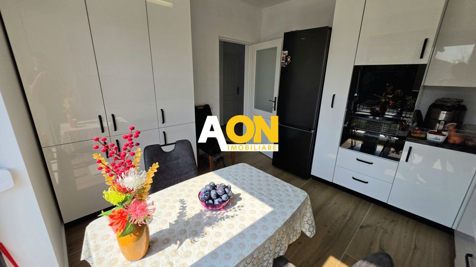 Casa Individuala, 4 Camere, 2 Băi, 250mp Teren - Poză 11