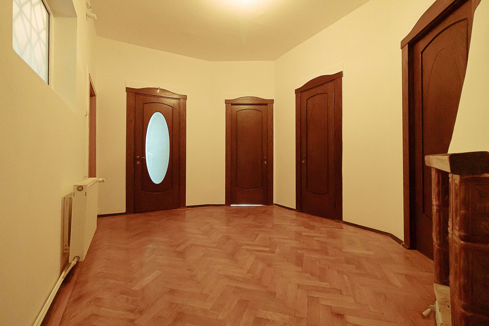 Ultracentral, apartament in casa, pretabil locuit si/sau birouri, pet friendly. - Poză 3