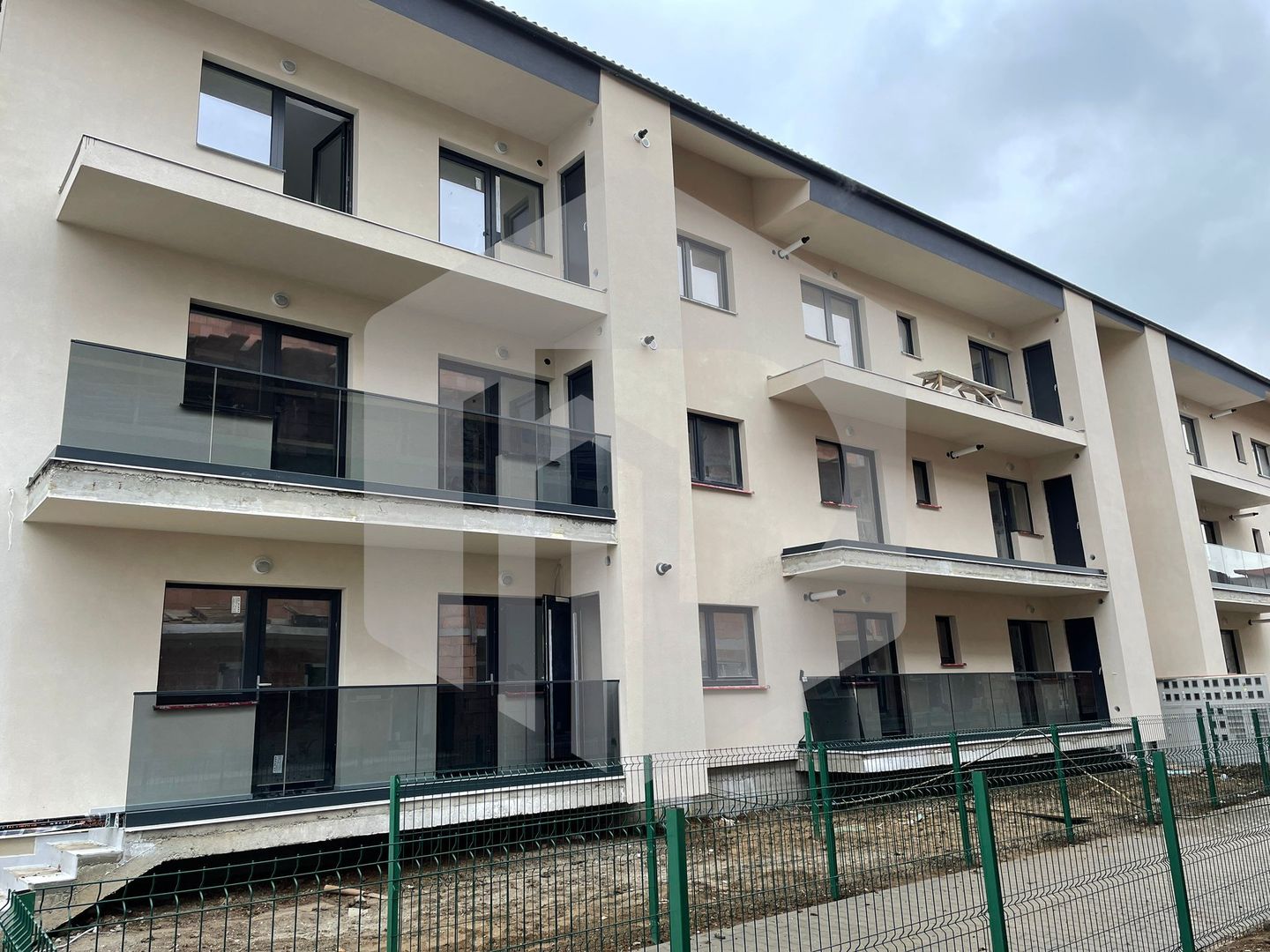 Apartament 2 camere/ Zona Supeco/ Ciresica-Etaj 3 -Intabulat - Poză 6