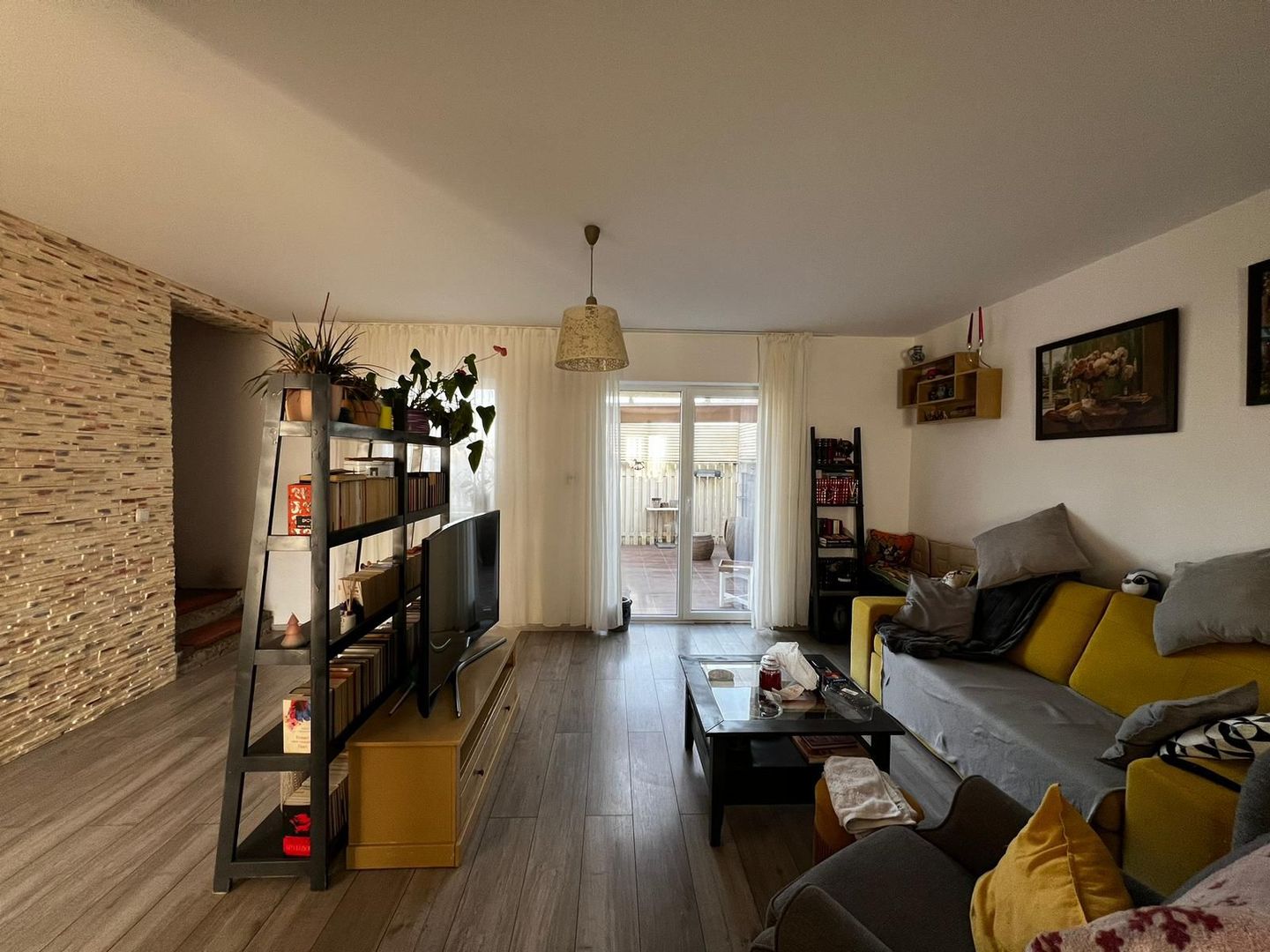 Casa de vanzare , mobilata si utilata, Sanandrei. - Poză 2