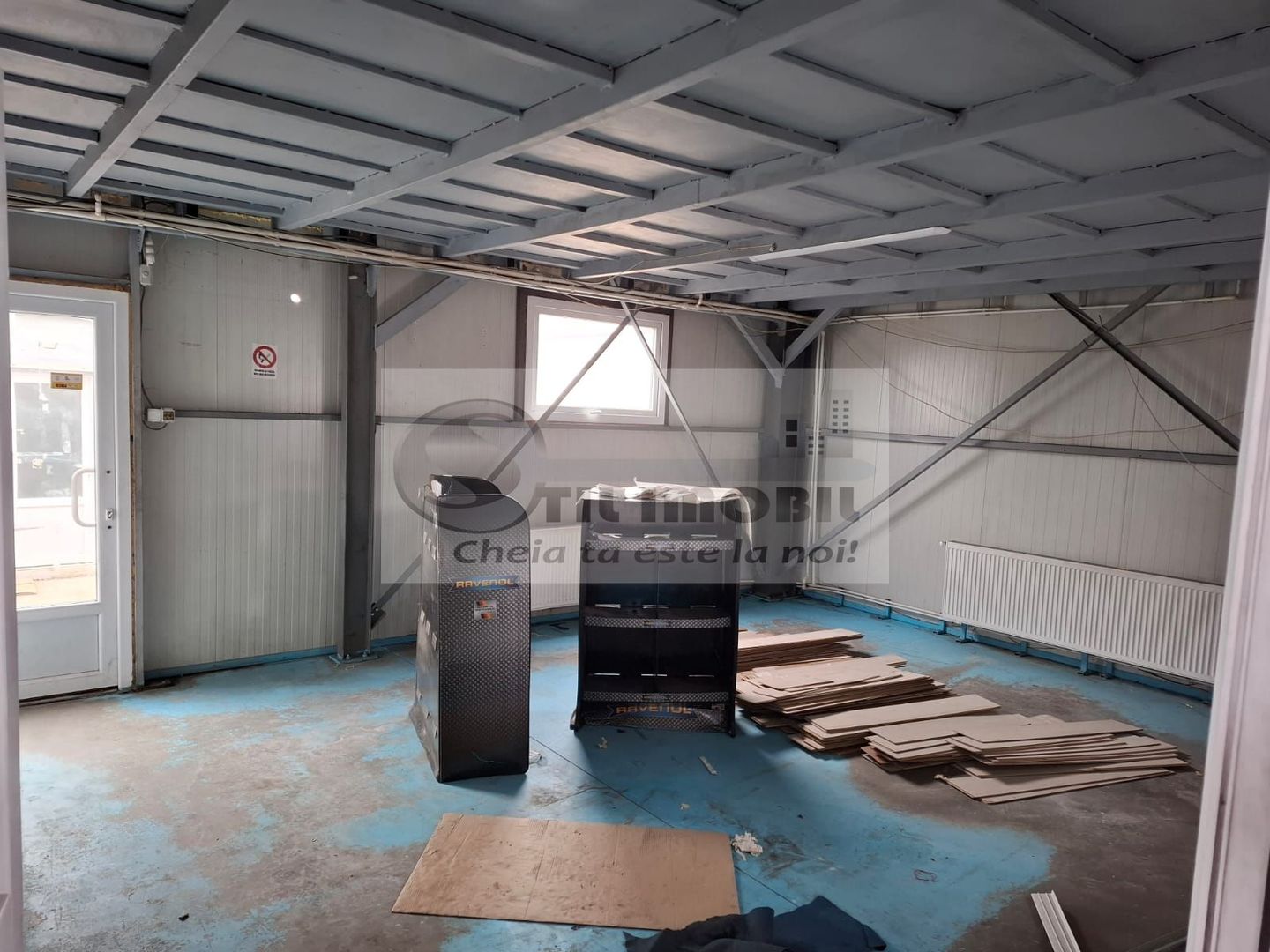 Inchiriez depozi de 250 mp+ birouri pe str. Trei Fantani - Poză 13