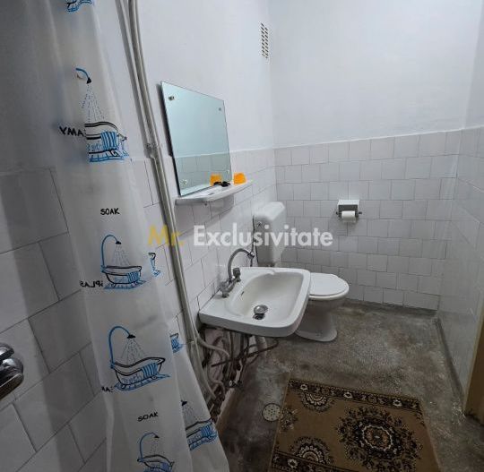 De vânzare apartament 4 camere Careiului Satu Mare - Poză 9