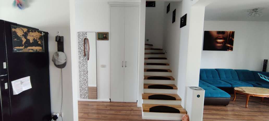 DUPLEX MOSNITA NOUA  98 MP UTILI CU 375 MP TEREN - Poză 4