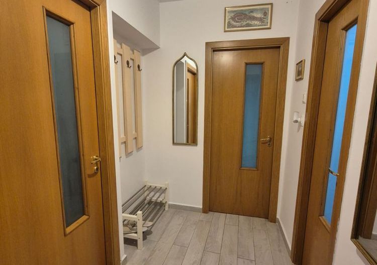 De Inchiriat Garsonieră moderna, zonă Decebal - Poză 8