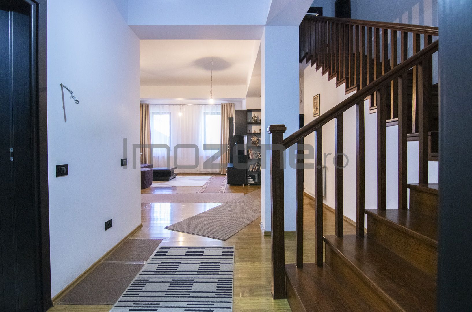 Casă / Vilă, 5 camere, teren 690 Mp., Prelungirea Ghencea - Maracineni - Poză 31