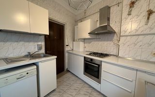 DE ÎNCHIRIAT APARTAMENT 3 CAMERE | VILĂ INTERBELICĂ | CENTRALĂ PROPRIE - Poză 7