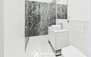 Elegant, finisaje premium, locație deosebita - 3 camere  în Bălcescu - Poză 23