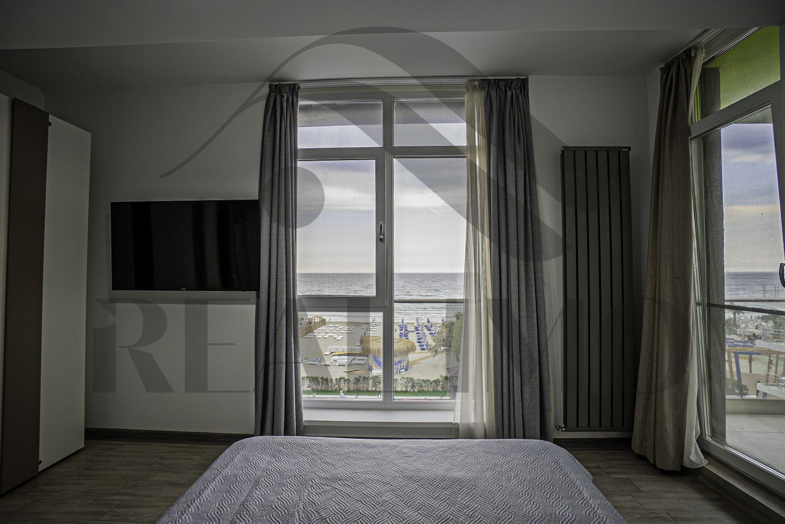 🌊 ALEZZI BEACH RESORT — APARTAMENT 3 CAMERE | VEDERE FRONTALĂ LA MARE - Poză 5