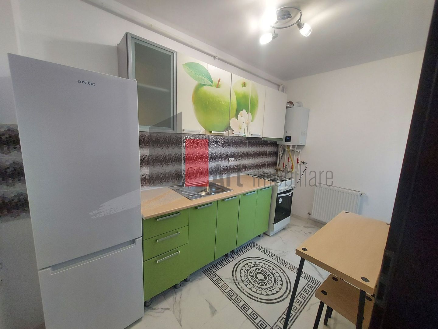 Garsoniera de inchiriat-Aparatorii Patriei-cu centrala - Poză 4