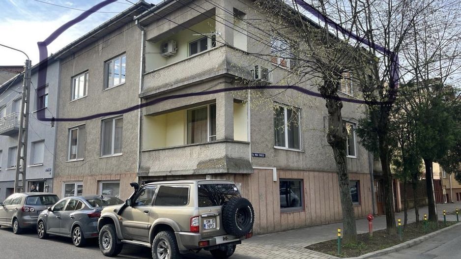 BRASADAS vinde ap 5 cam etaj 1 in casa cu etaj centru vechi. - Poză 2