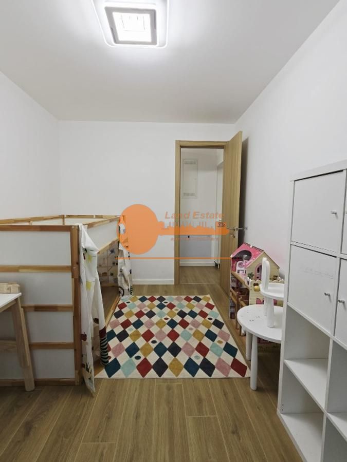Apartament  3 camere ansamblu rezidential - Poză 9