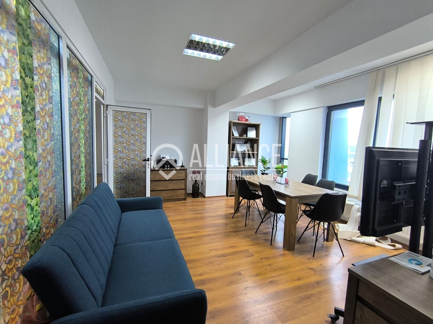 CENTRU - Spatiu birouri ! - Poză 3