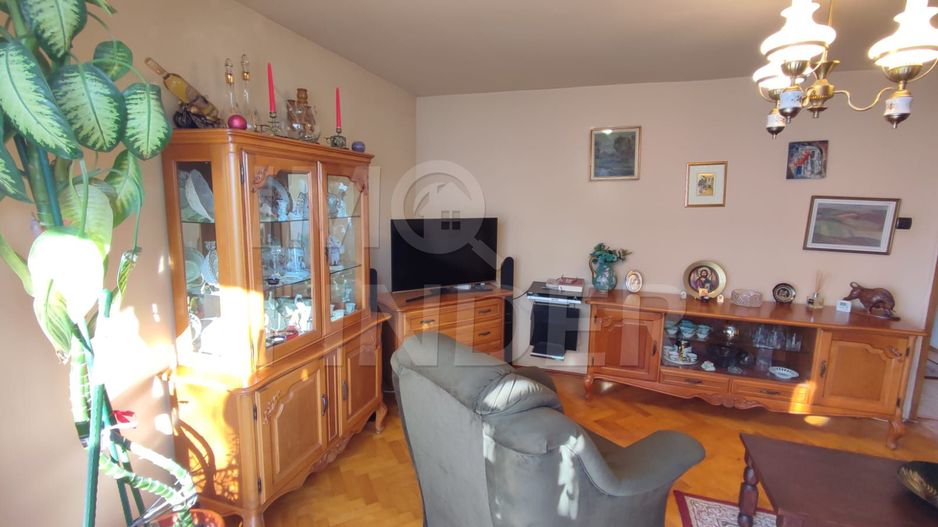 3 Camere zona Piata Cipariu - Poză 1