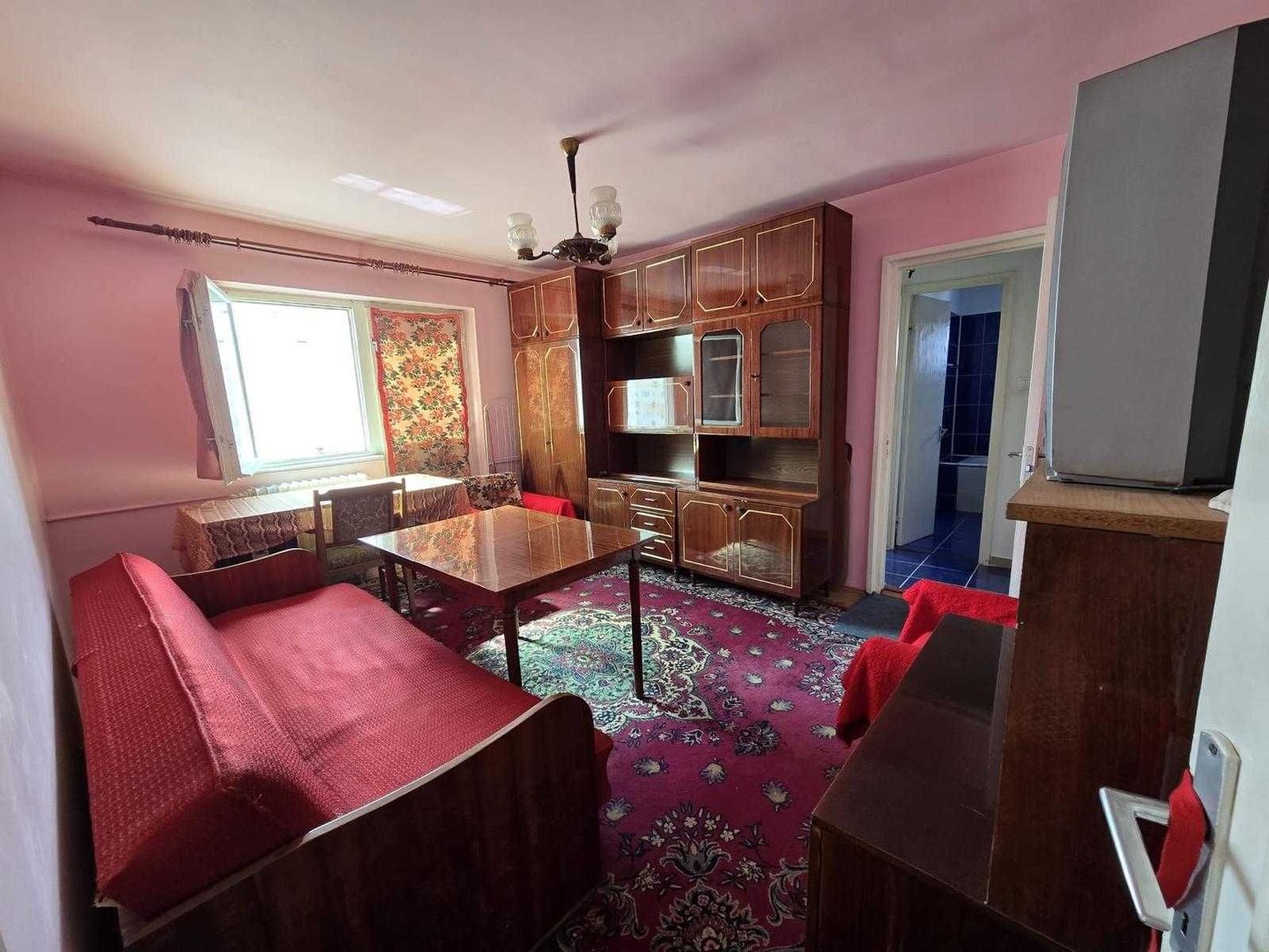 Apartament cu 2 camere  zona Olimpia - Poză 1