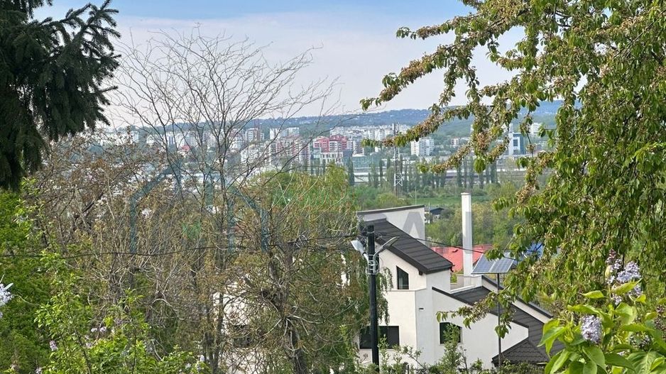 Loc de veci pentru 2 persoane (suprapus) – Cimitirul privat Socola Mică, Iași - Poză 7