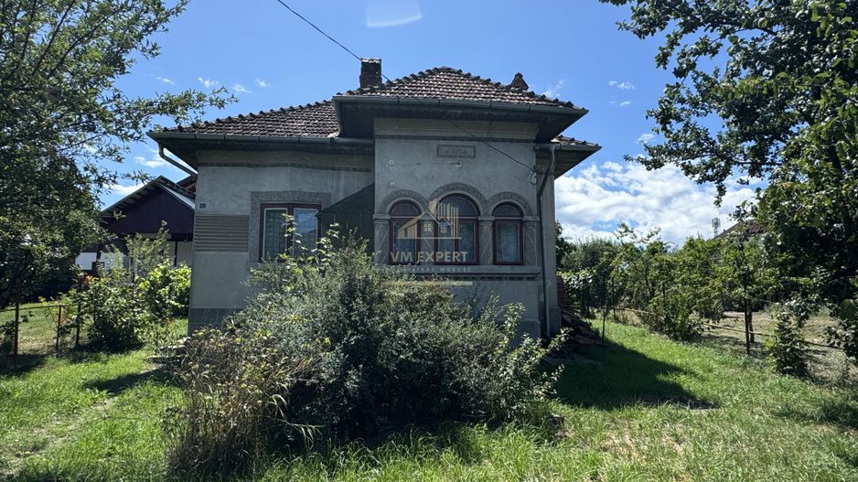 CASA 3 CAMERE CAMPULUNG, TEREN 1964 MP - Poză 1