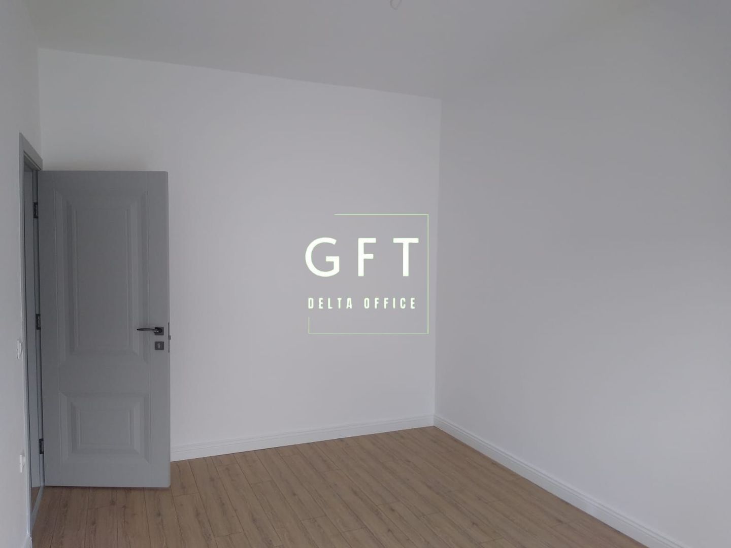 Apartament 3 camere - 72 mp - Ultrafinisat. - Poză 7