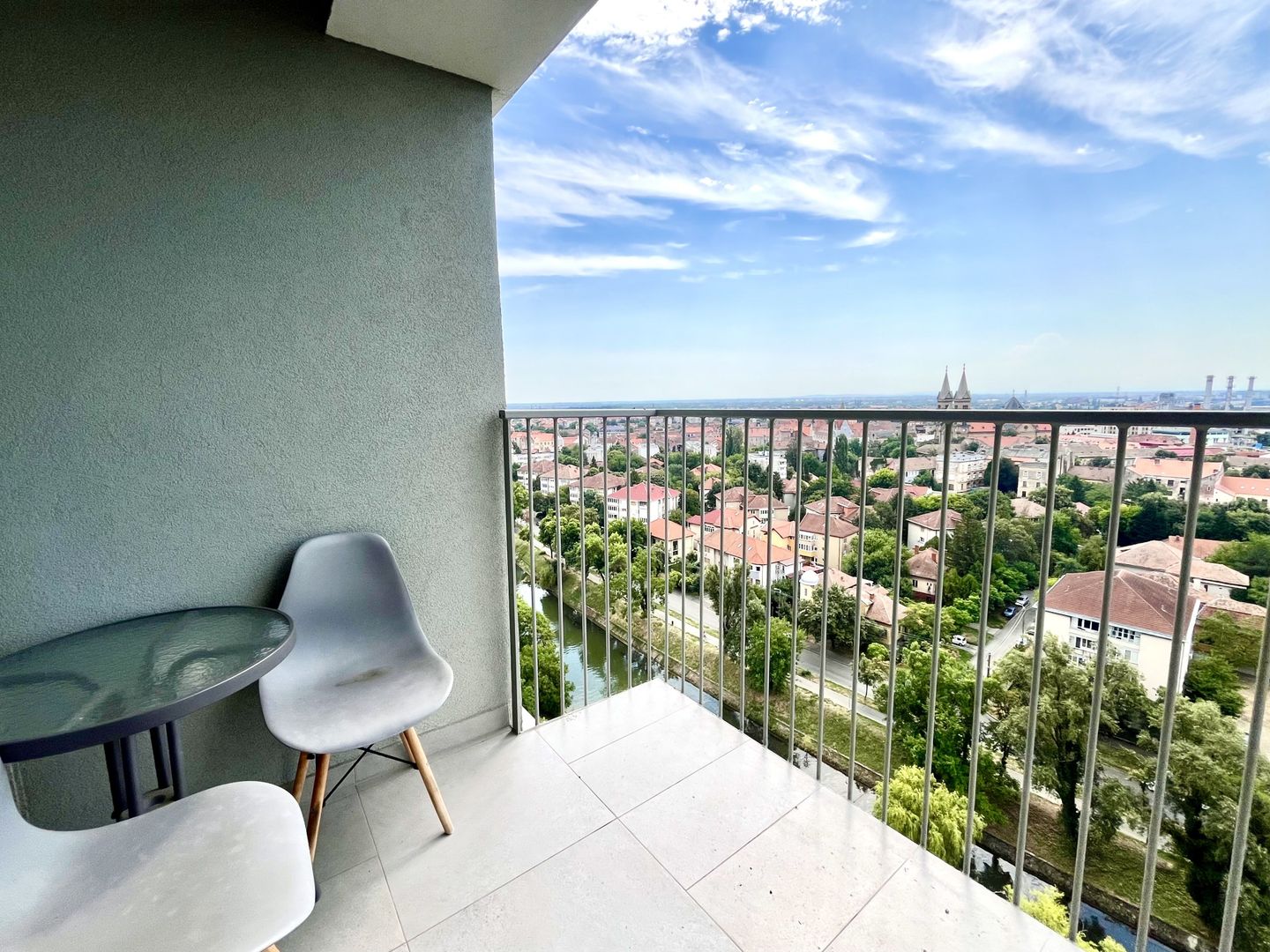 Apartament 2 camere, vedere spectaculoasa spre raul Bega - ISHO - Poză 16