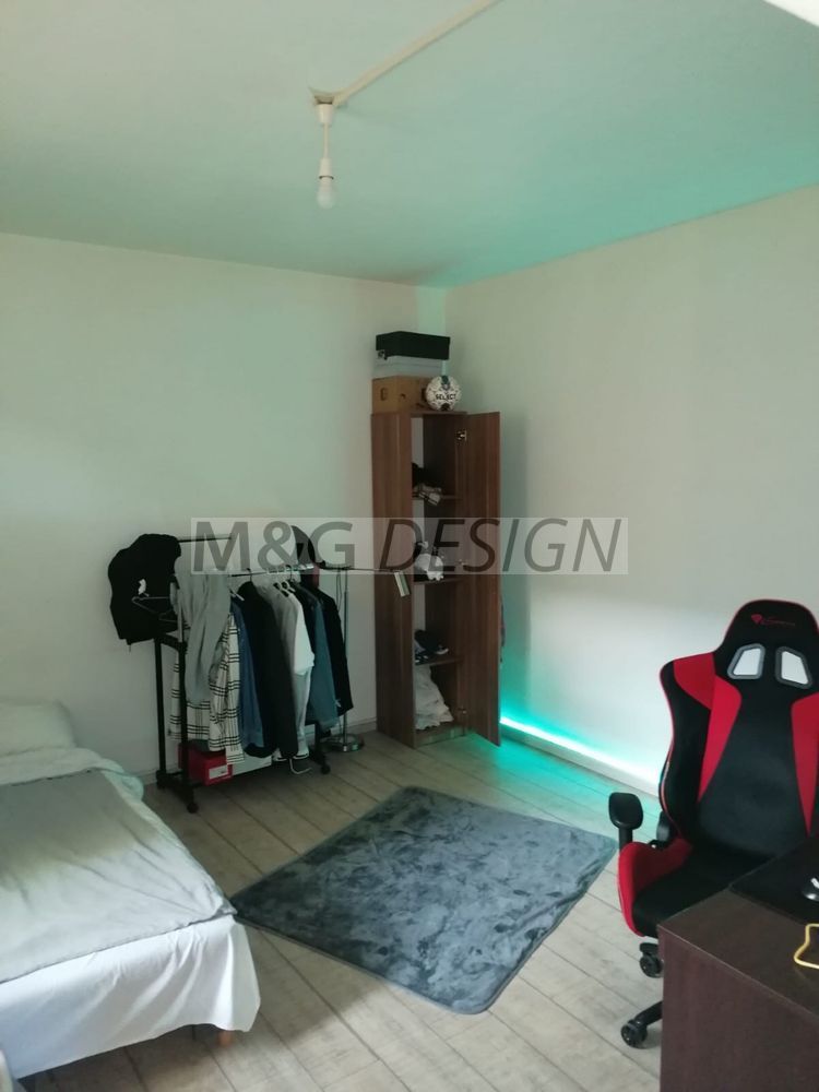 Apartament 1 camera Dambovita curte comuna - Poză 3