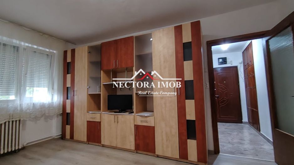 NECTORA IMOB-Apartament 2 camere, Zona Rogerius, Etaj 3,Mobilat/Utilat - Poză 3