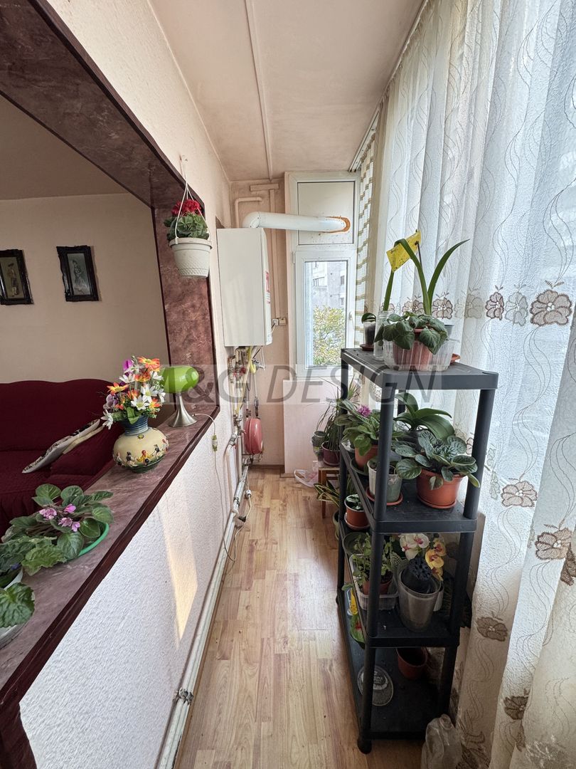 Inchiriez 3 camere decomandat etaj 1 Dorobanti - CENTRALA PROPRIE - Poză 3