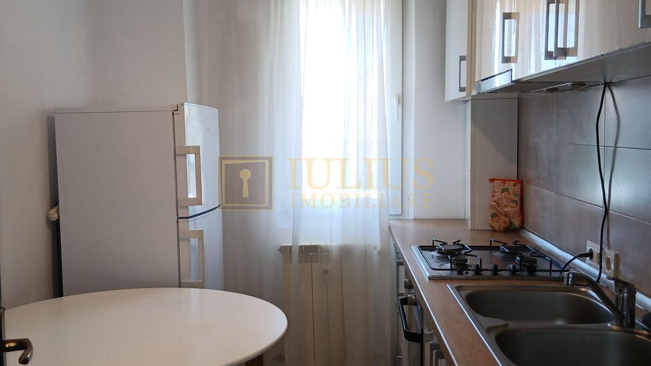 Apartament cu 3 camere in Complexul Studentesc - Poză 9