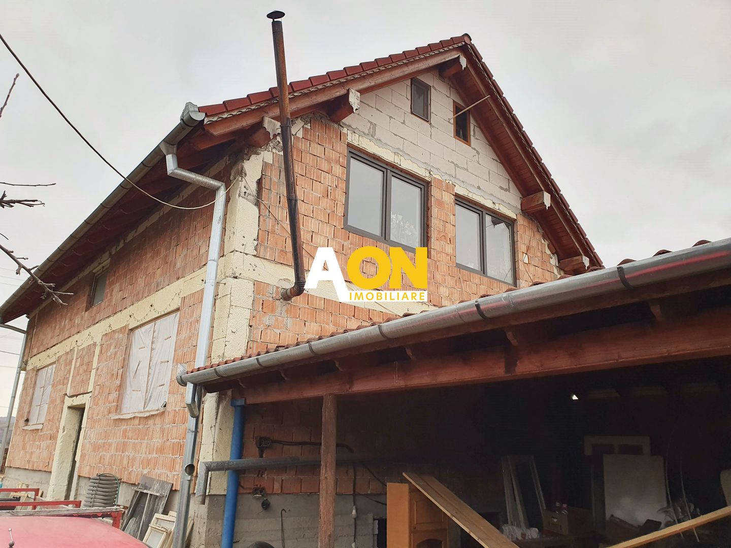 Casa semifinisata, D+P+M, 5 camere, 1750 mp teren, Sard, com. Ighiu - Poză 2