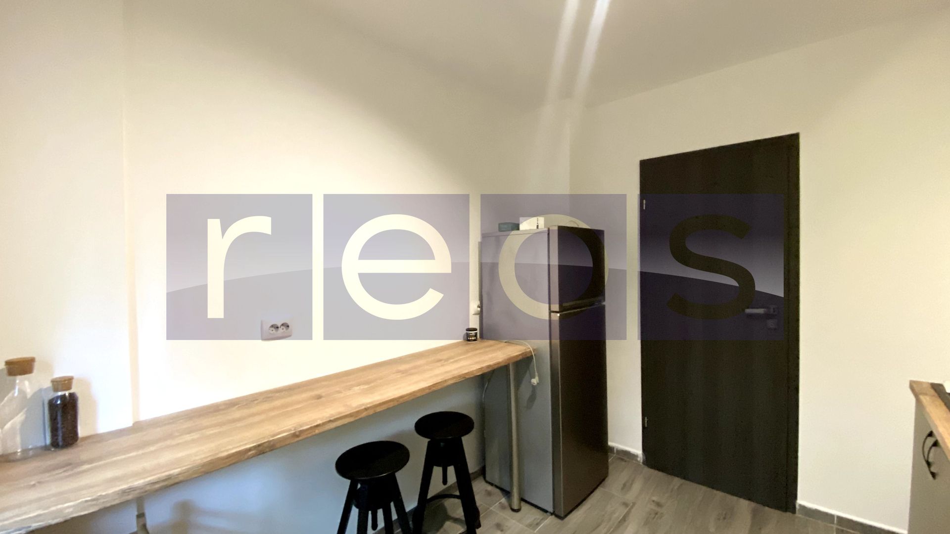 DE VANZARE APARTAMENT 2 CAMERE | RENOVAT | ETAJ 2/8 | PANDURI - Poză 10