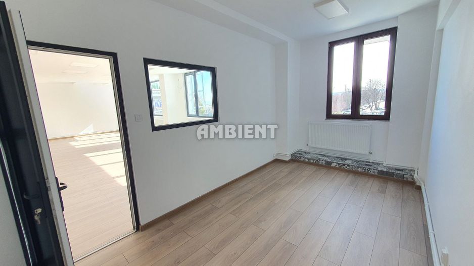 DE ÎNCHIRIAT - Spațiu comercial/birouri ULTRACENTRAL - 200 mp; - Poză 4