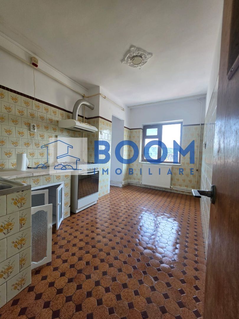 Apartament 3 camere | Centrala proprie | Proiect lift aprobat - Poză 4