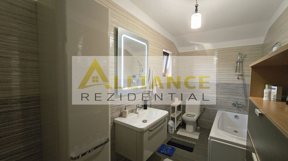 Casa Berceni: 4 cam, 2 bai, curte, incalzire pardoseala, panouri 6kW - Poză 19