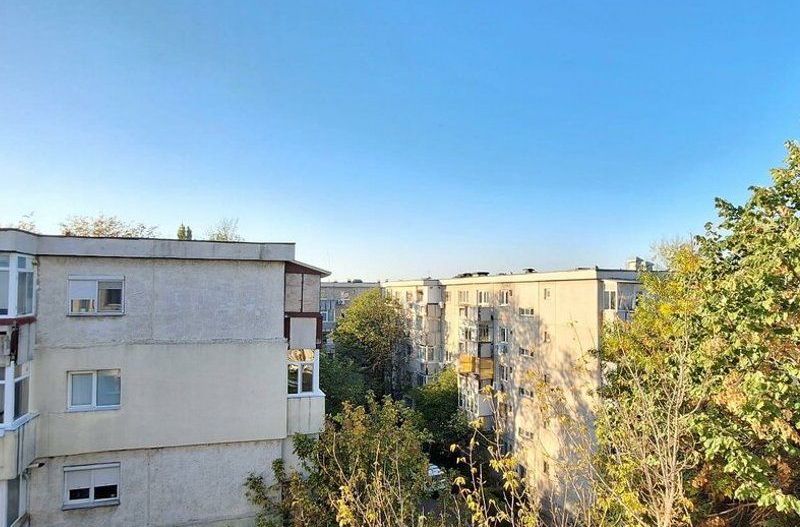 Apartament 3 camere decomandat 2 bai Bloc 1986 Apusului-str. Alesd - Poză 1