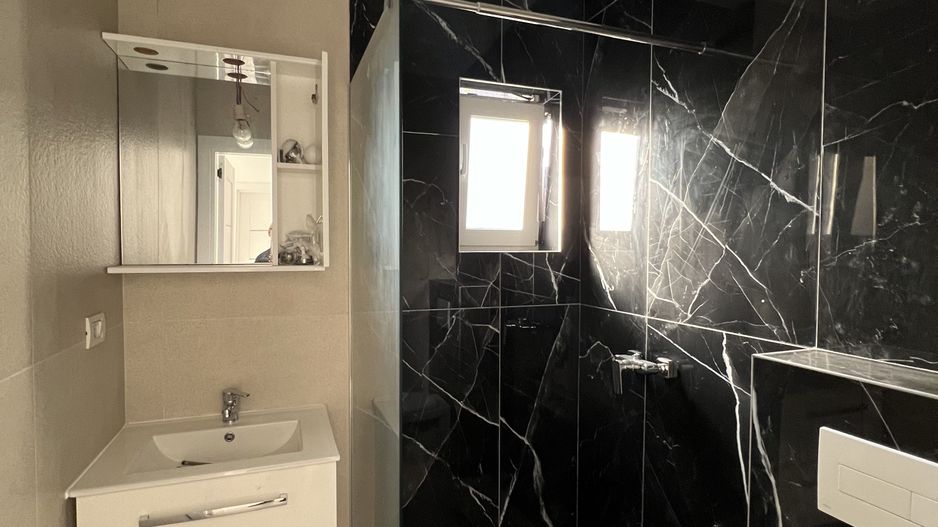 vila individuala P+M spatioasa - pret bun - Poză 5