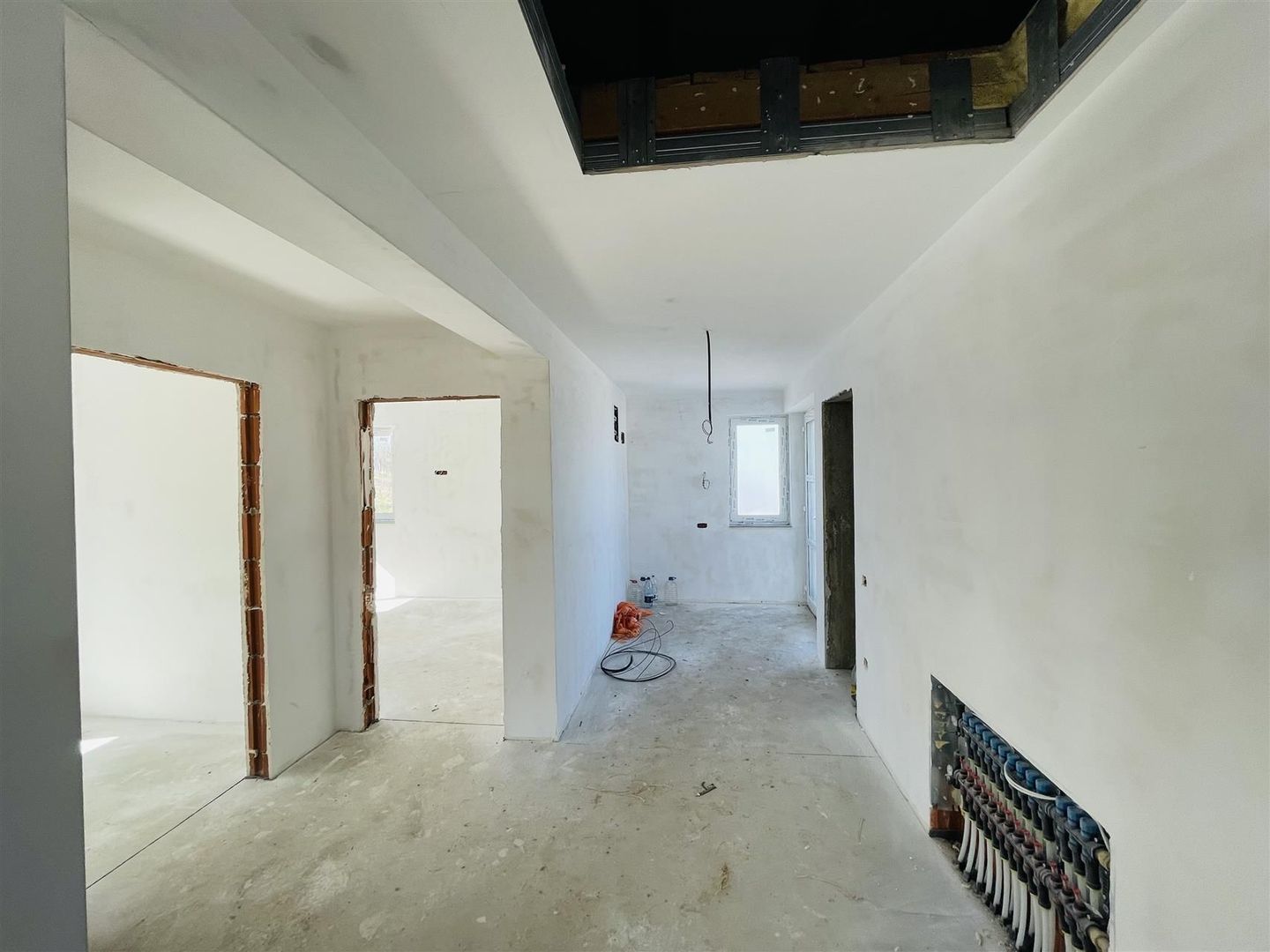 Casa P semifinisata ï¿½n comuna Paleu - Poză 4